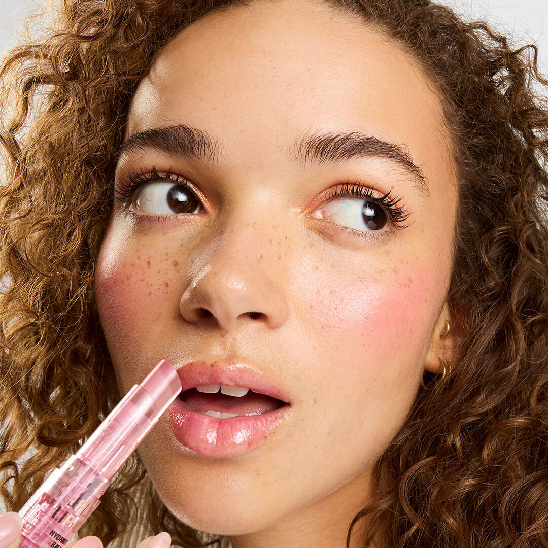 REVOLUTION JELLY LIP BALM OIL STICK