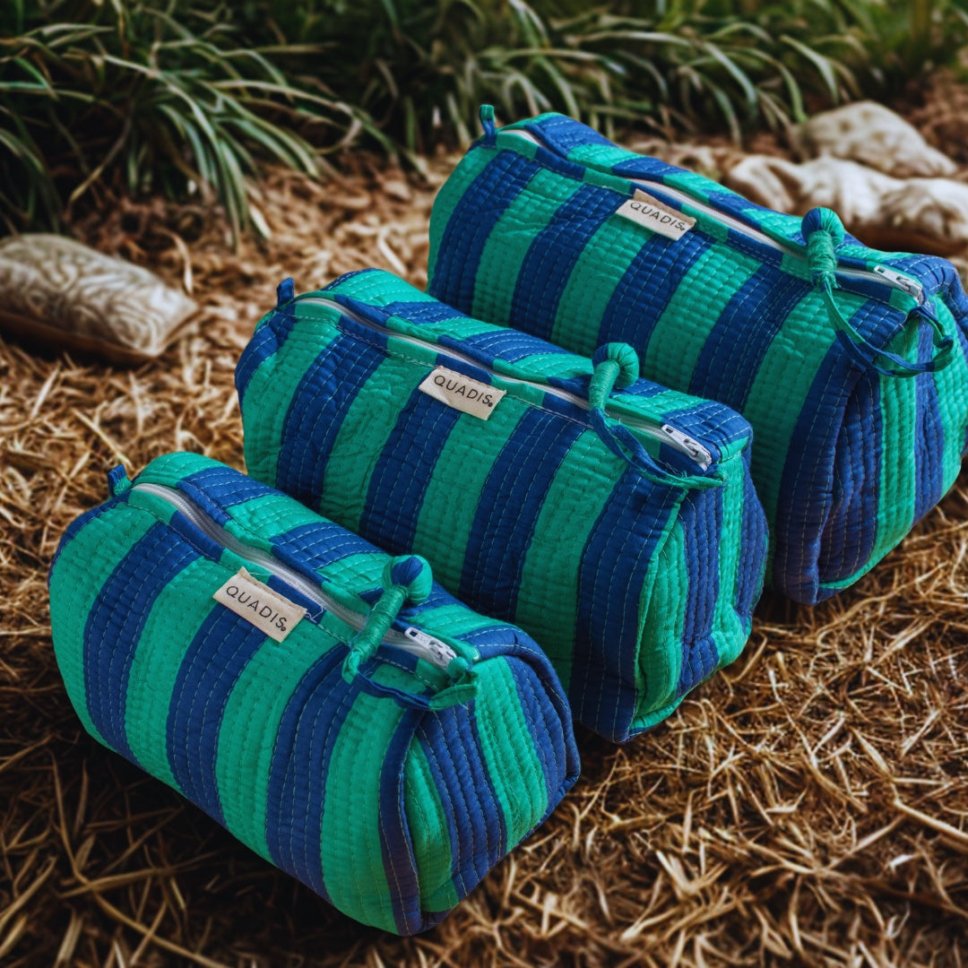 COASTAL LINES WASHBAG
