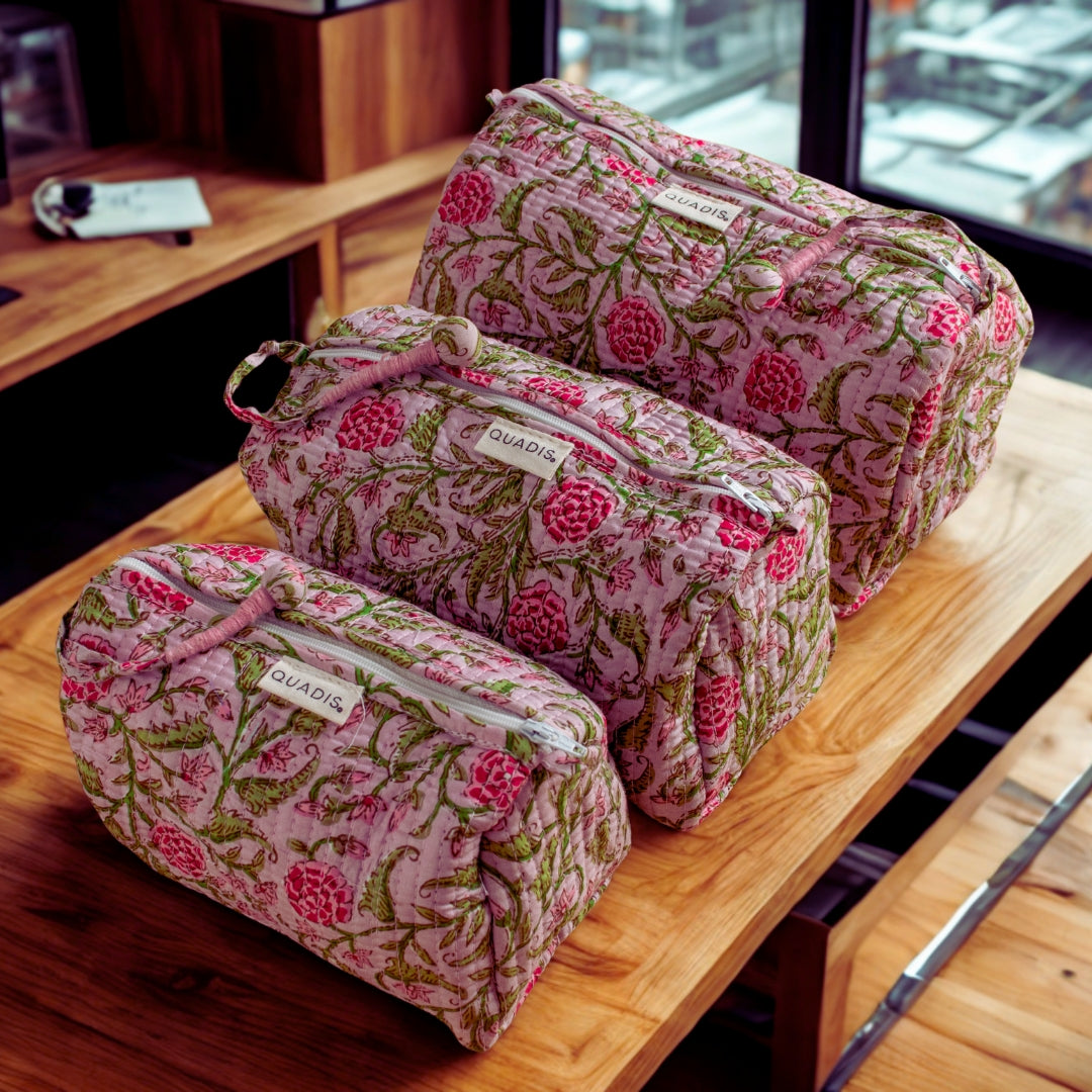 PINK BLUSH WASHBAG