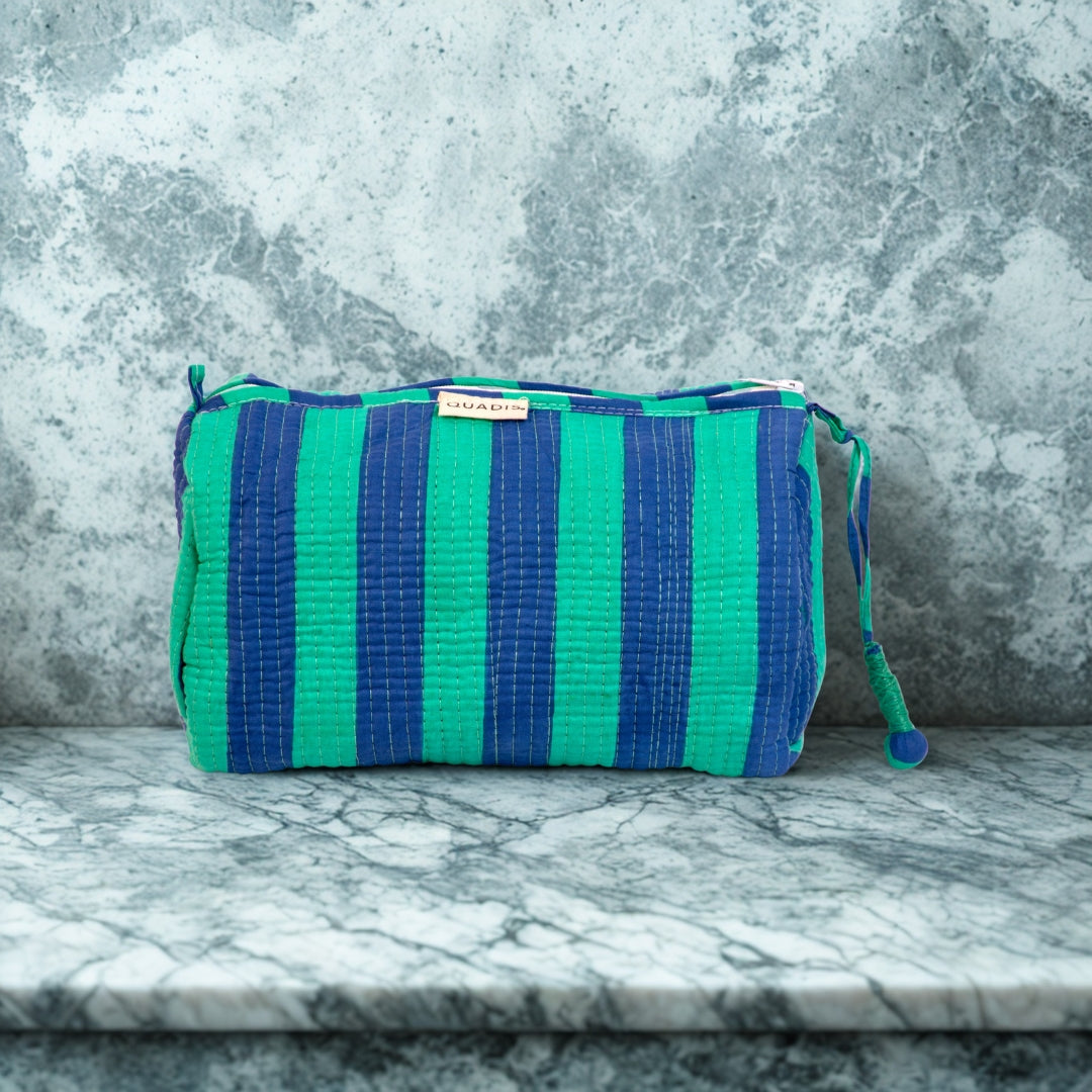 COASTAL LINES WASHBAG