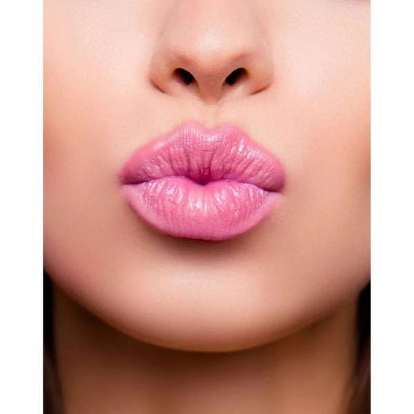 LAKME LIPLOVE CHAPSTICK SPF15 4.5GM