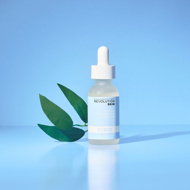 REVOLUTION SKINCARE TEA TREE & HYDROXYCINNAMIC ACID SERUM
