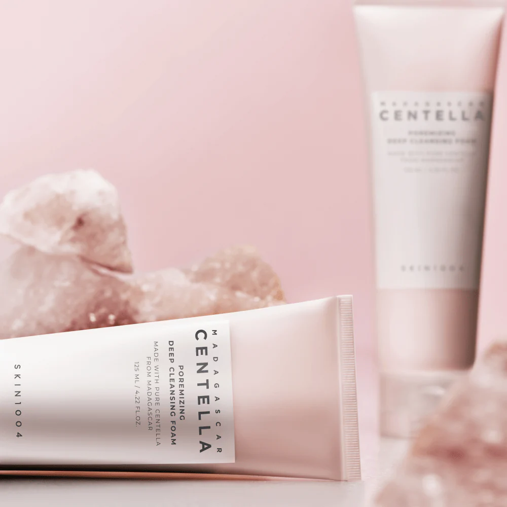 MADAGASCAR CENTELLA POREMIZING DEEP CLEANSING FOAM 125ML