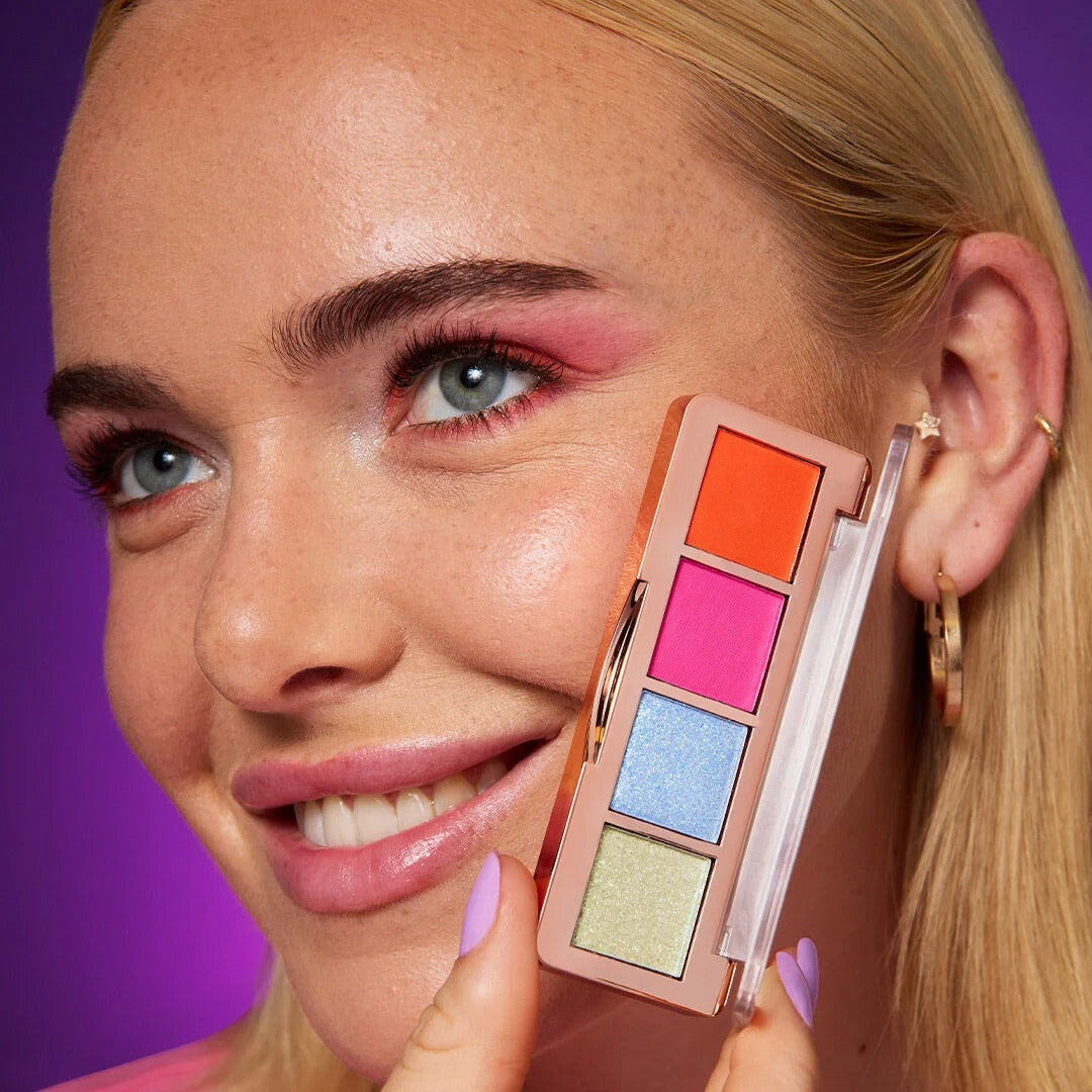REVOLUTION BEAUTY ALL ABOUT THE JELLY MAKEUP SET