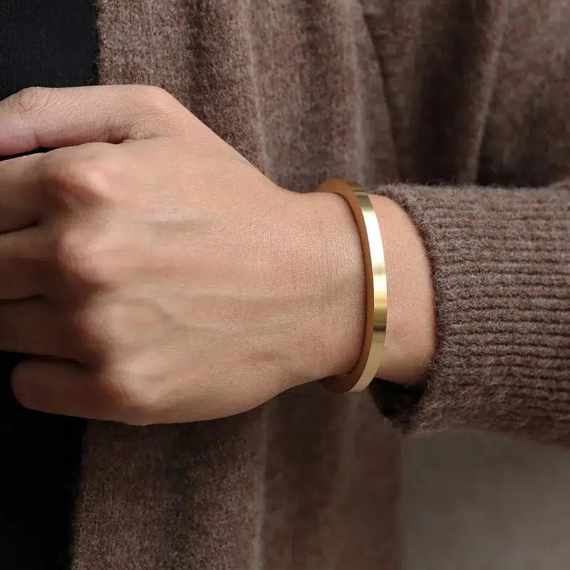 5X5 BANGLE GOLD