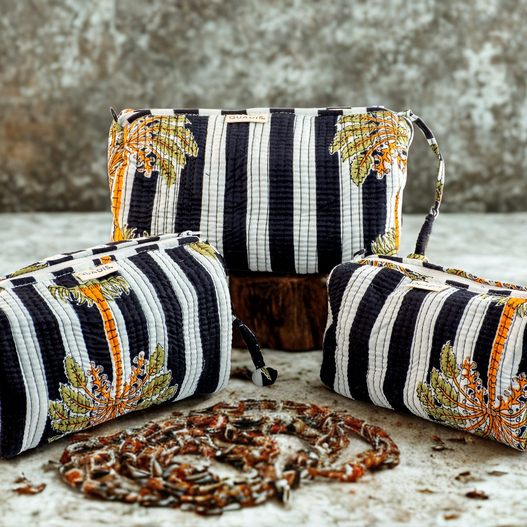 TROPICHIC WASHBAG