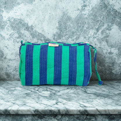 COASTAL LINES WASHBAG