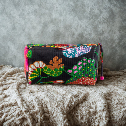 MIDNIGHT BLOOM WASHBAG