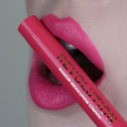 REVOLUTION VELVET KISS LIP CRAYON CUTIE PINK