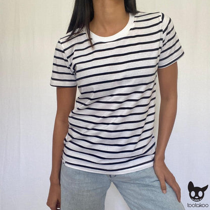 HOOMAN ESSENTIALS (SHE) TSHIRT WITH STRIPES