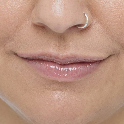 REVOLUTION POUT BOMB PLUMPING GLOSS