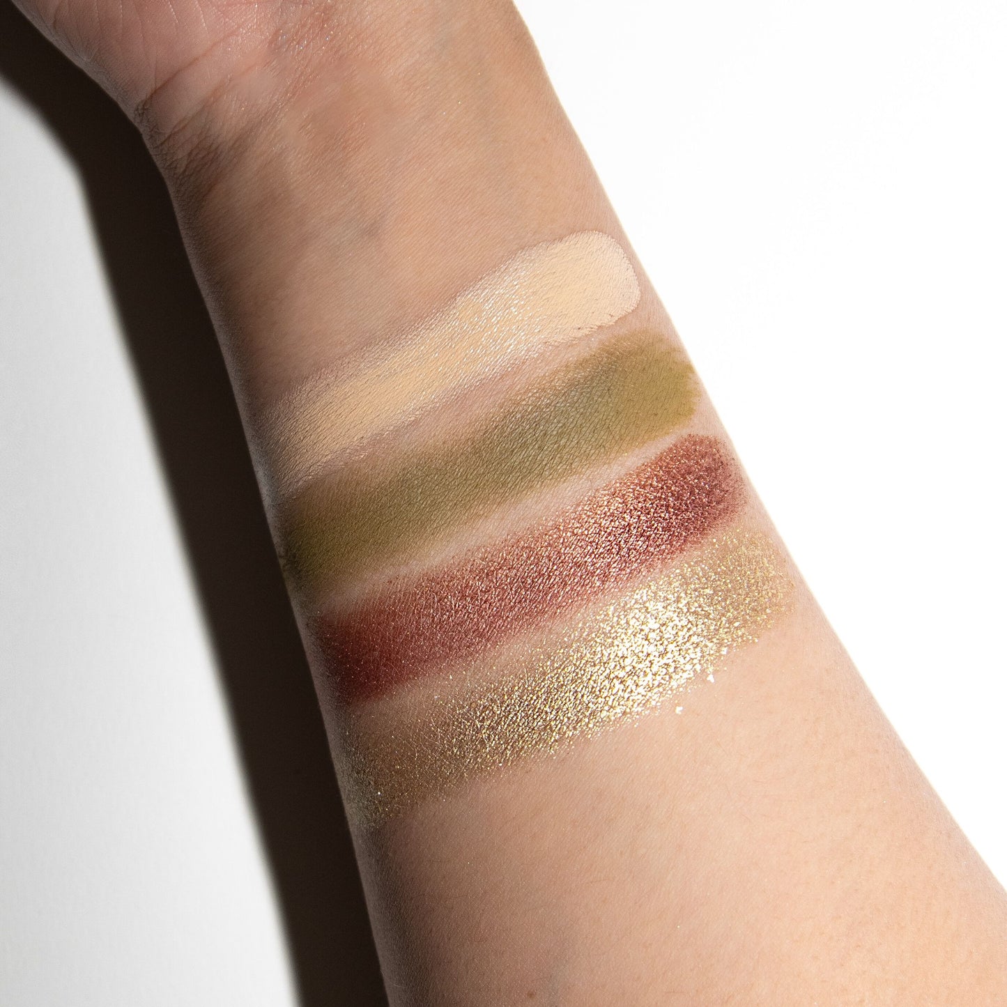REVOLUTION THE ETERNAL ICON EDIT GREEN PALETTE