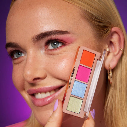 REVOLUTION BEAUTY ALL ABOUT THE JELLY MAKEUP SET