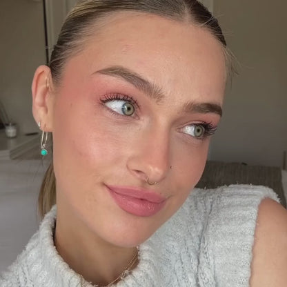 REVOLUTION SUPERDEWY LIQUID BLUSH BLUSHING IN LOVE