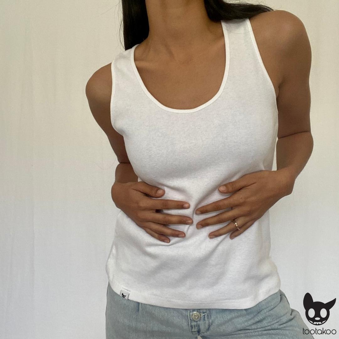 HOOMAN ESSENTIALS (SHE) RIBBED TANK TOP WHITE