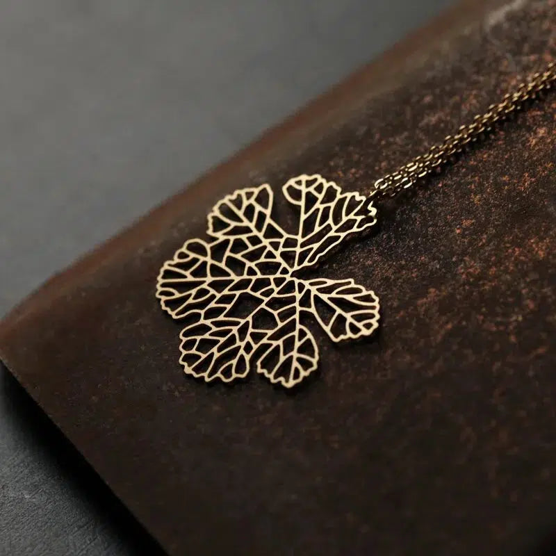 SKELETON LEAF PENDANT SMALL GOLD WITH CHAIN