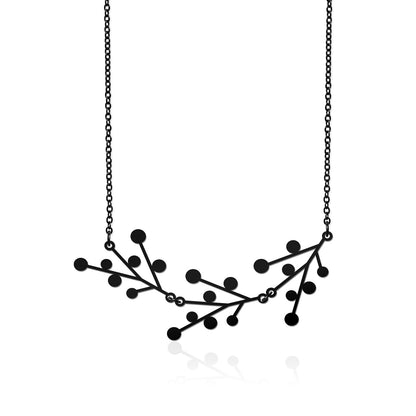 SNOWDAYS PENDANT D BLACK WITH CHAIN