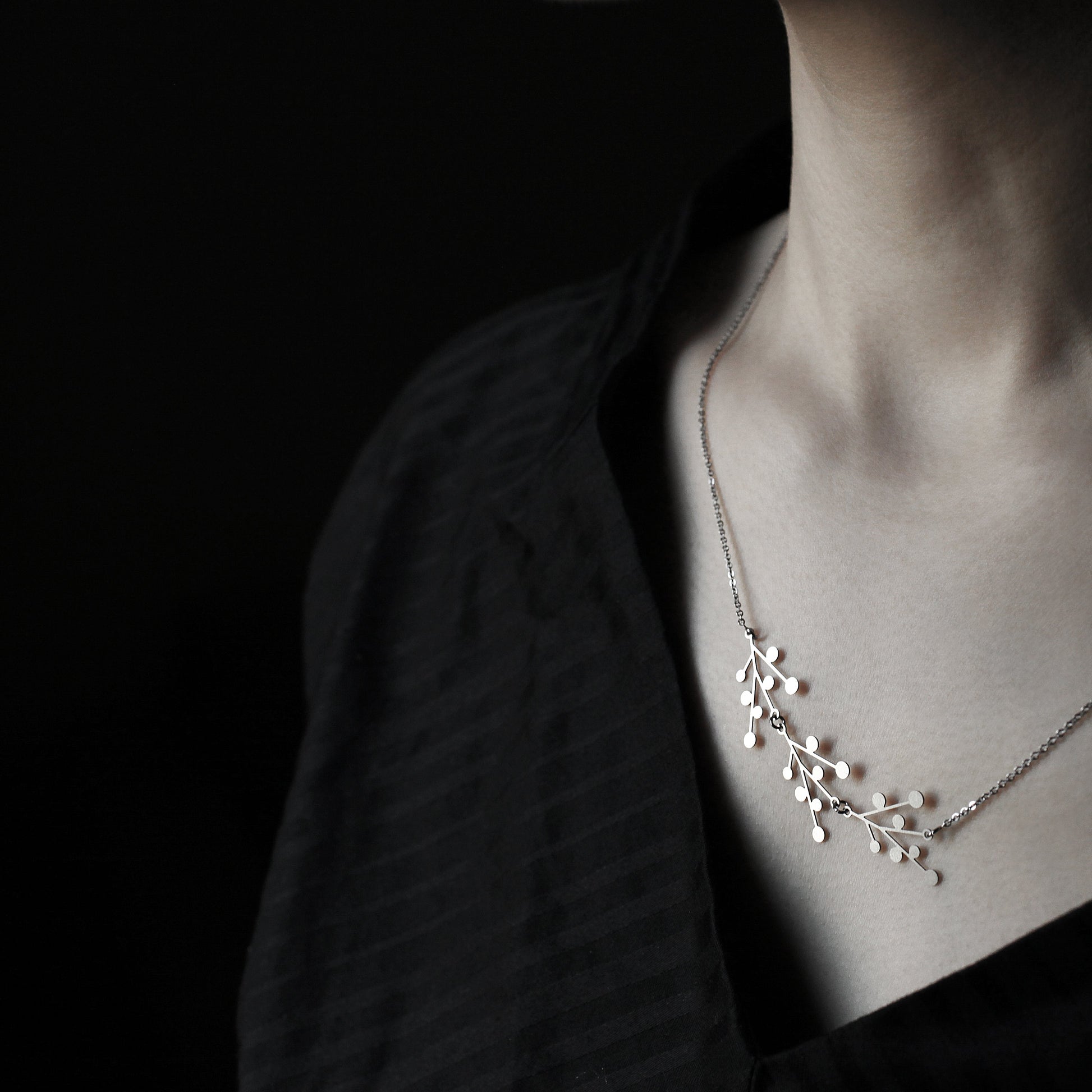 SNOWDAYS PENDANT D SILVER WITH CHAIN